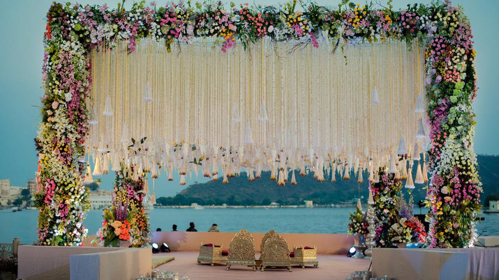 Wedding Basics, Wedding Mandaps, Wedding Planners